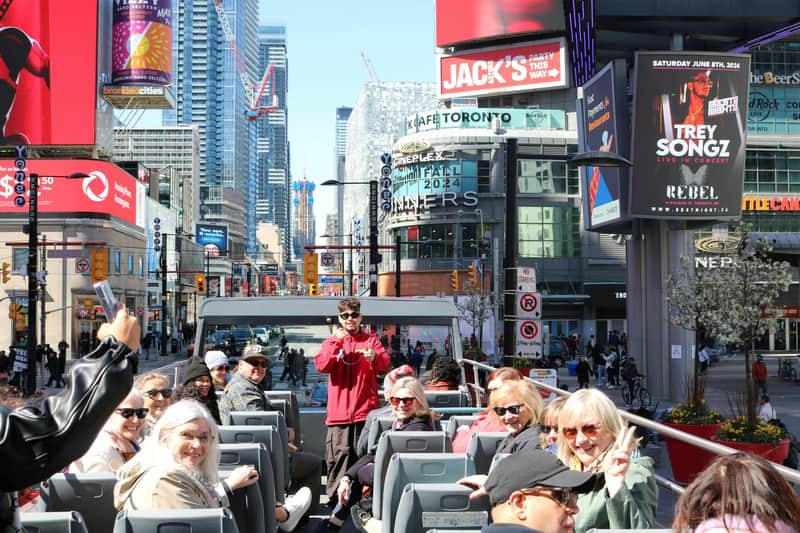 Toronto : Bus Hop-on Hop-off avec croisière dans le port
