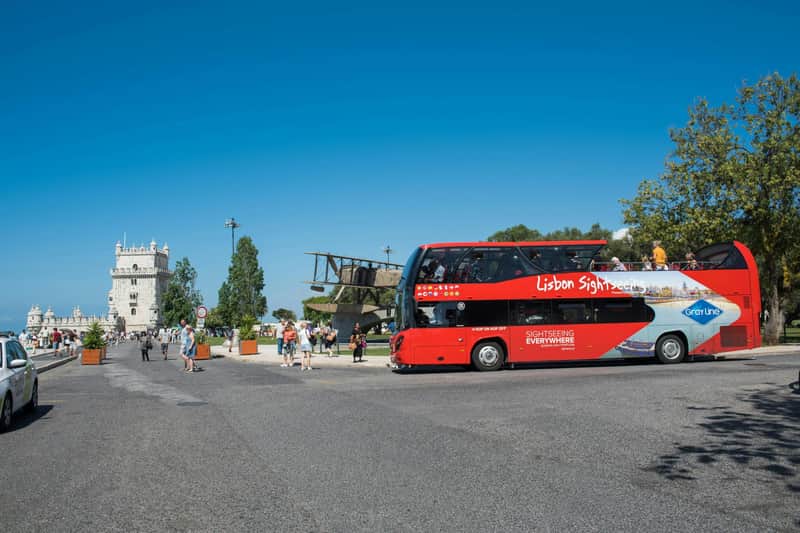 Lisbonne : Explorer Bus Hop-on Hop-off Tour + Audio Guide